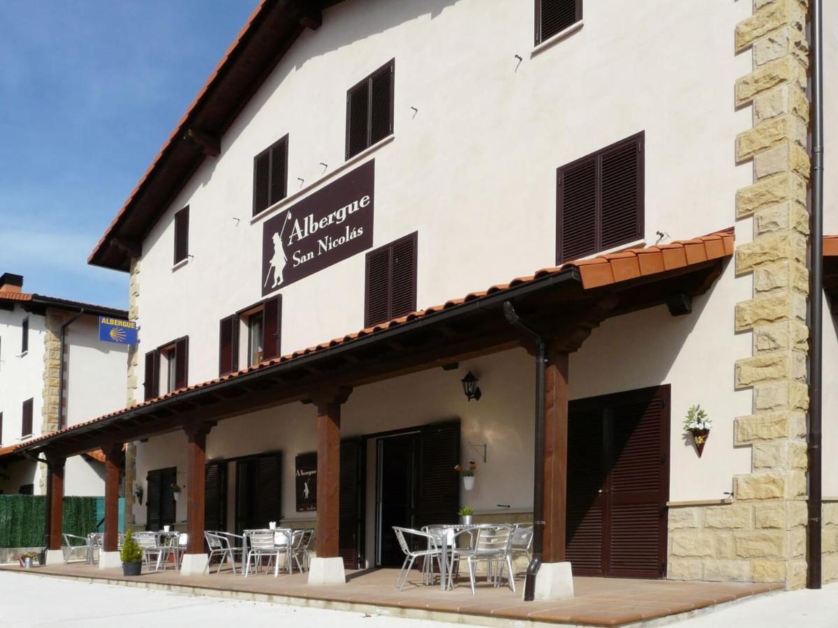 Larrasoana Albergue San Nicolas מראה חיצוני תמונה