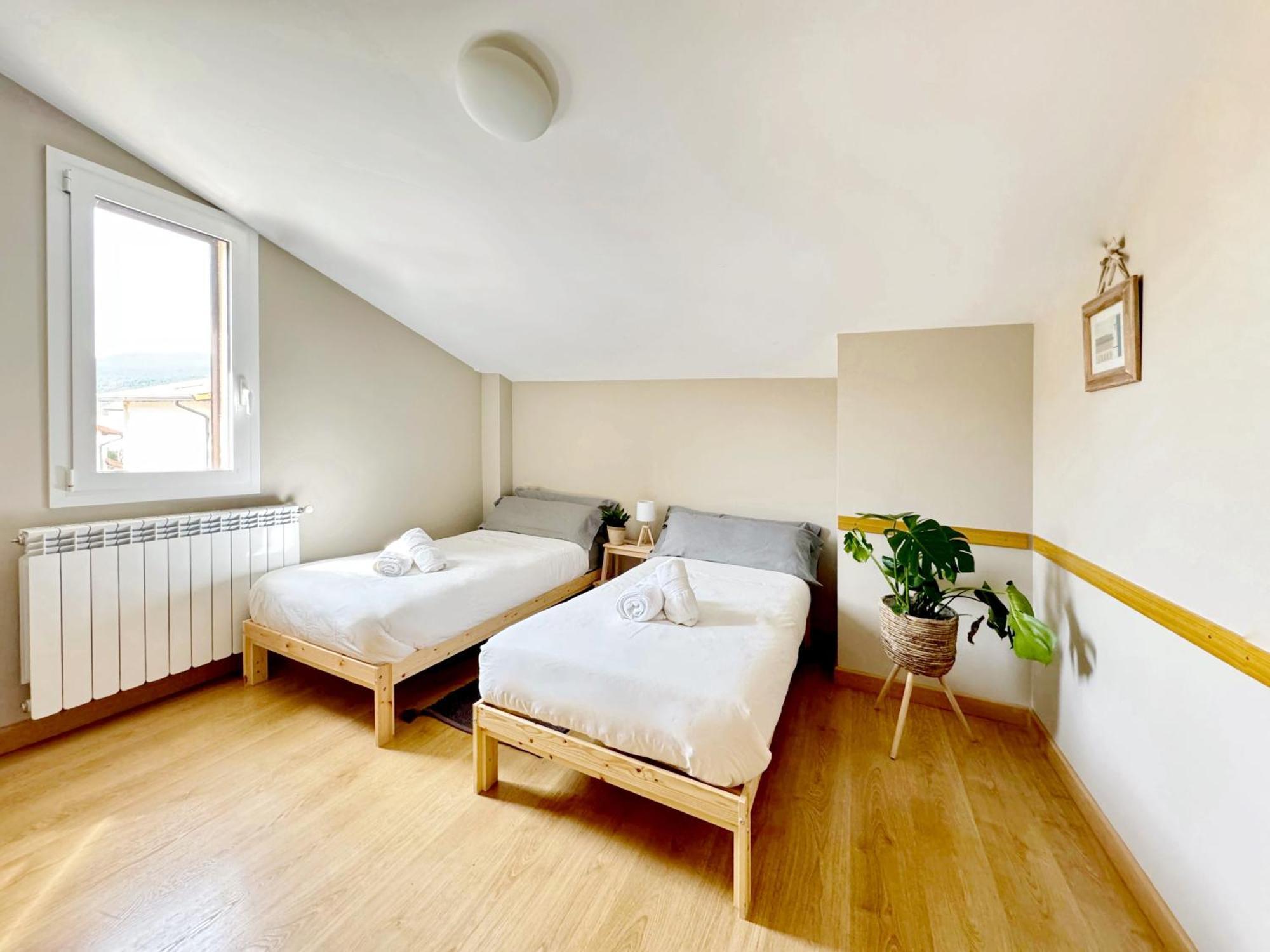 Larrasoana Albergue San Nicolas מראה חיצוני תמונה