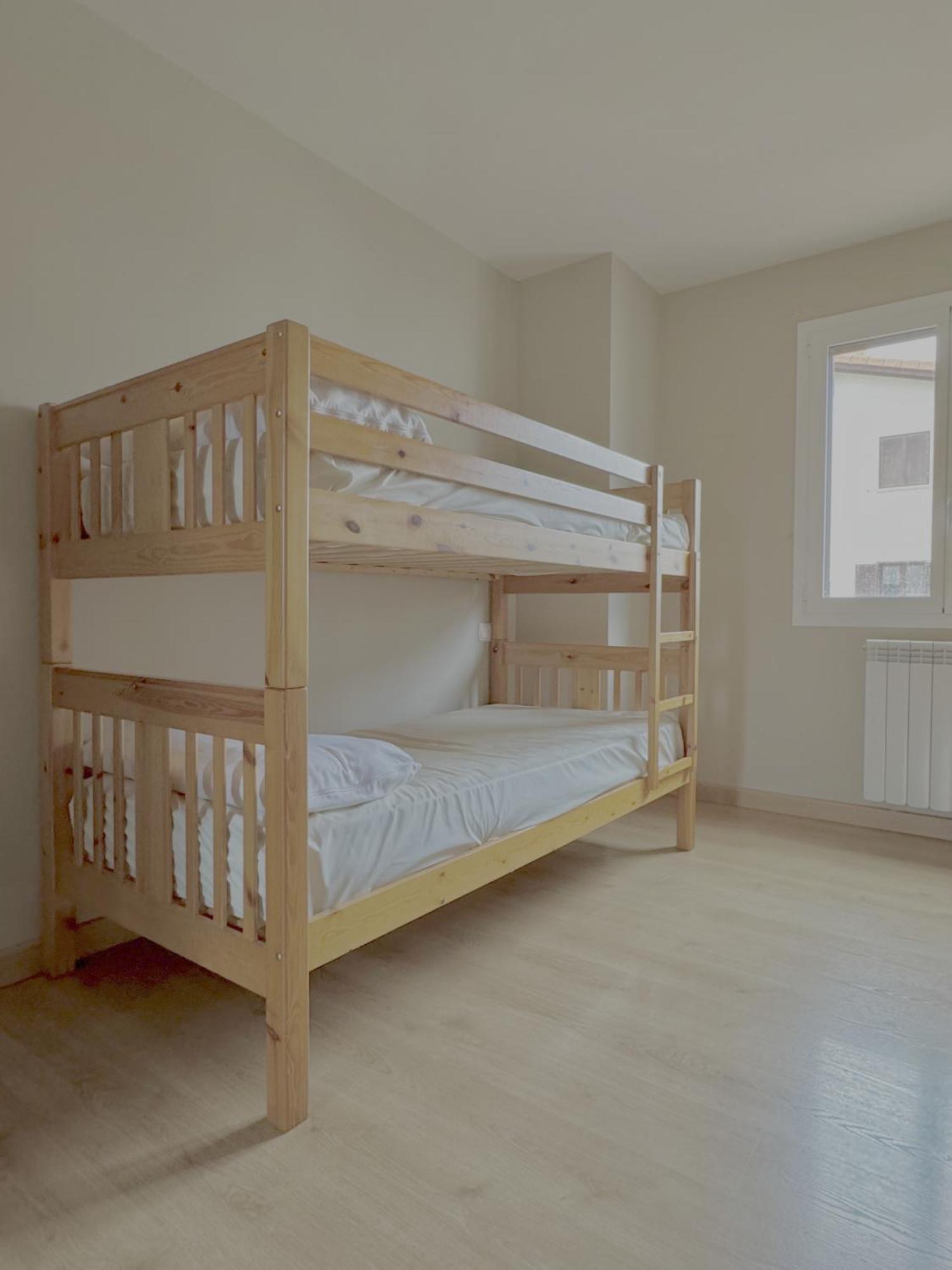 Larrasoana Albergue San Nicolas מראה חיצוני תמונה